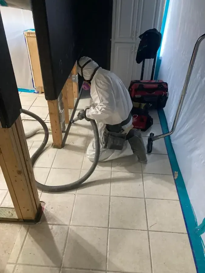 Mold remediation in a Paradise Valley home after a slow leak